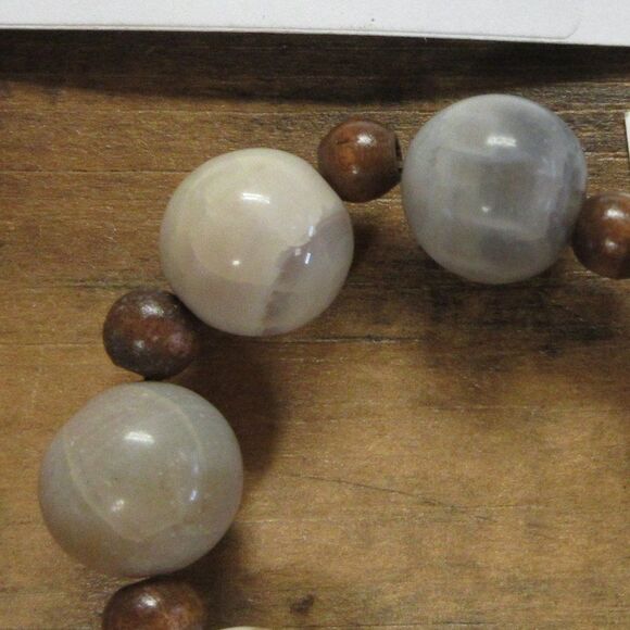 MERRISOTA JEWELRY Agate and Wood Stretch Bracelet Womens Sz 6 1/2" Gemstones NEW - Picture 5 of 6
